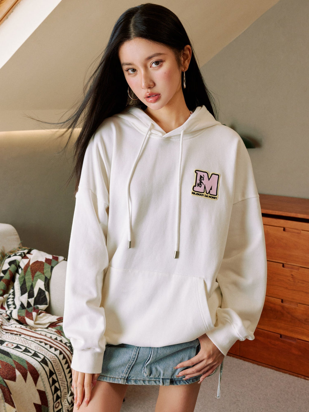 MEDM Basic Big M Logo Hoodie