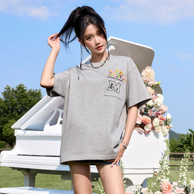 MEDM Pocket Flower Blossoms Short Sleeve T-shirt Men's Summer Loose Couple Top Round Neck Half Sleeve Trendy Casual