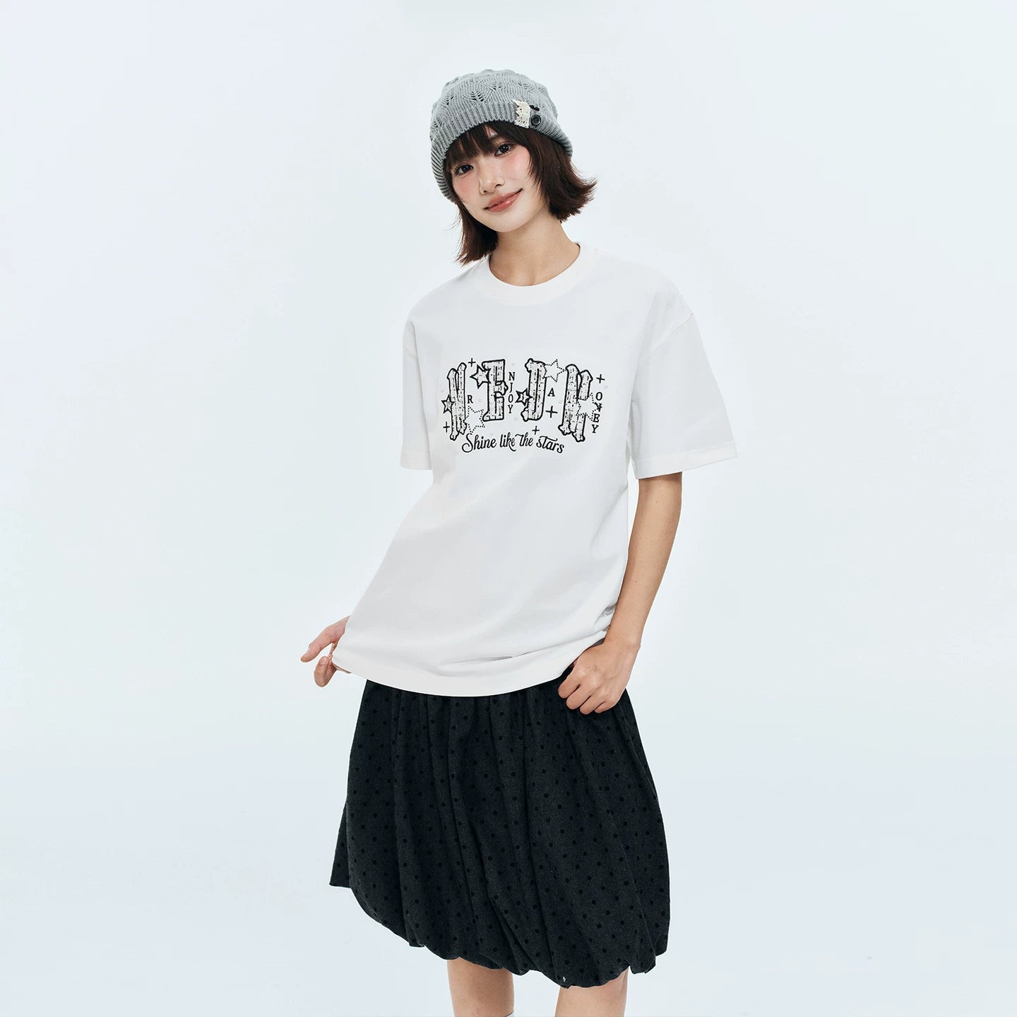 MEDM Little Fragrance Patch Logo Star Pearl Nail Embroidery Casual Short Sleeve Loose Round Neck Couple T-shirt Summer
