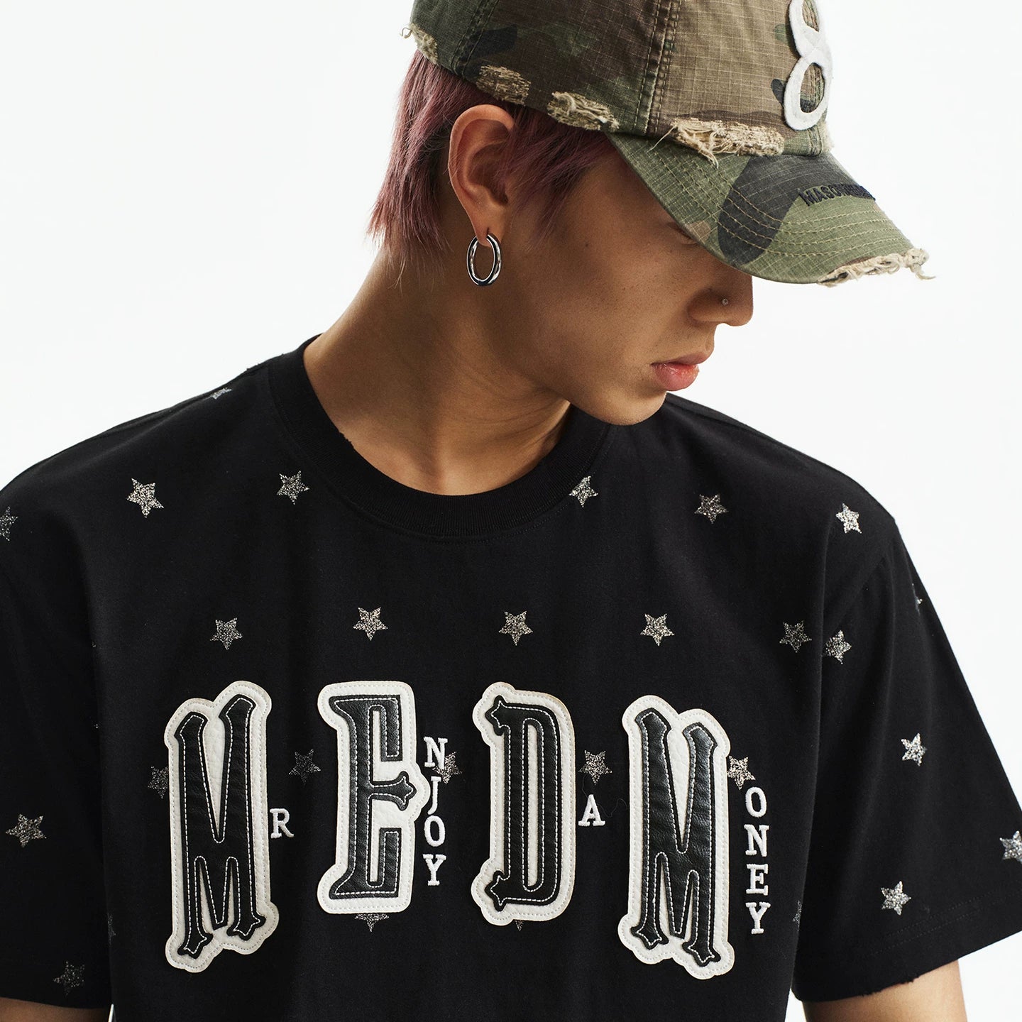MEDM Sparkling Pink Little Star Full Print Double layer Leather Patch Embroidered Casual Round Neck Short Sleeve Washed Outdated Broken Hole T-shirt