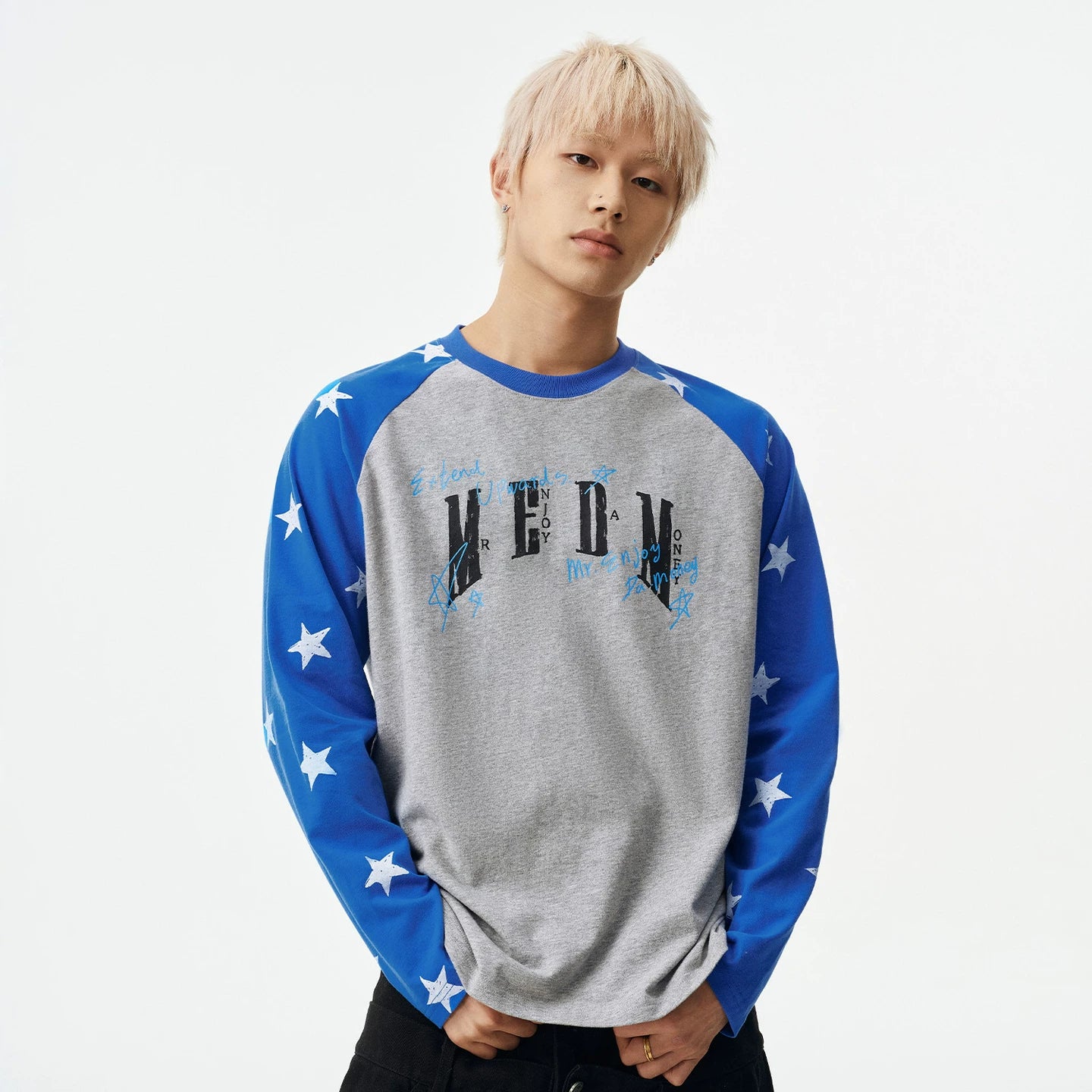 MEDM Handwritten Graffiti Printed Stars Full Print Casual Shoulder Long Sleeve T-shirt Trendy Unisex Loose Top