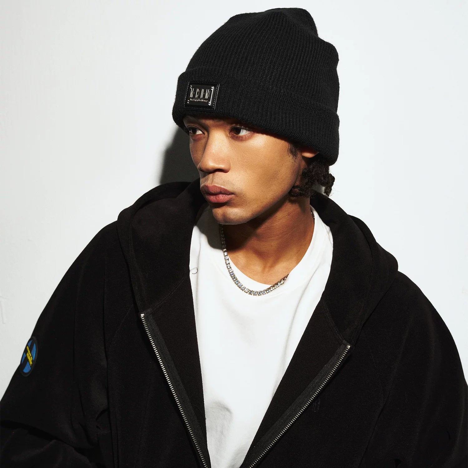 MEDM Metal Leather Brand Starry Sky Cold Hat, Cold resistant and Warm Knitted Hat, American Reflective Winter Hat, Trendy