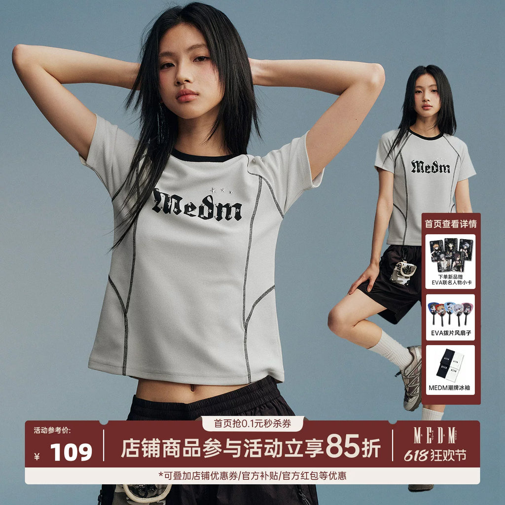 MEDM contrasting color reverse car curve starry sky casual short sleeved high street letter printed functional style loose T-shirt for women