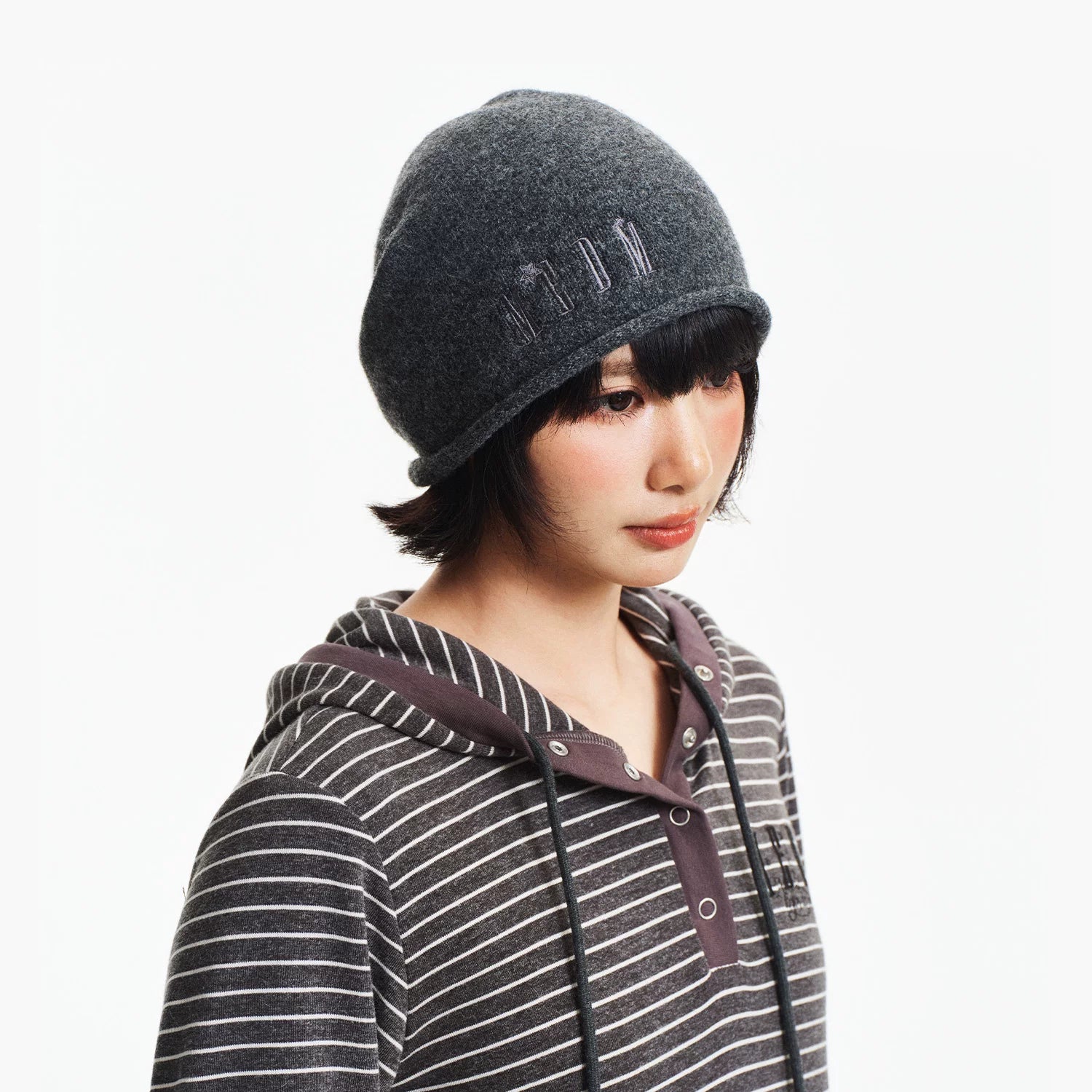 MEDM American letter star embroidery casual cold hat, cold resistant, warm and simple knitted hat, winter couple hat