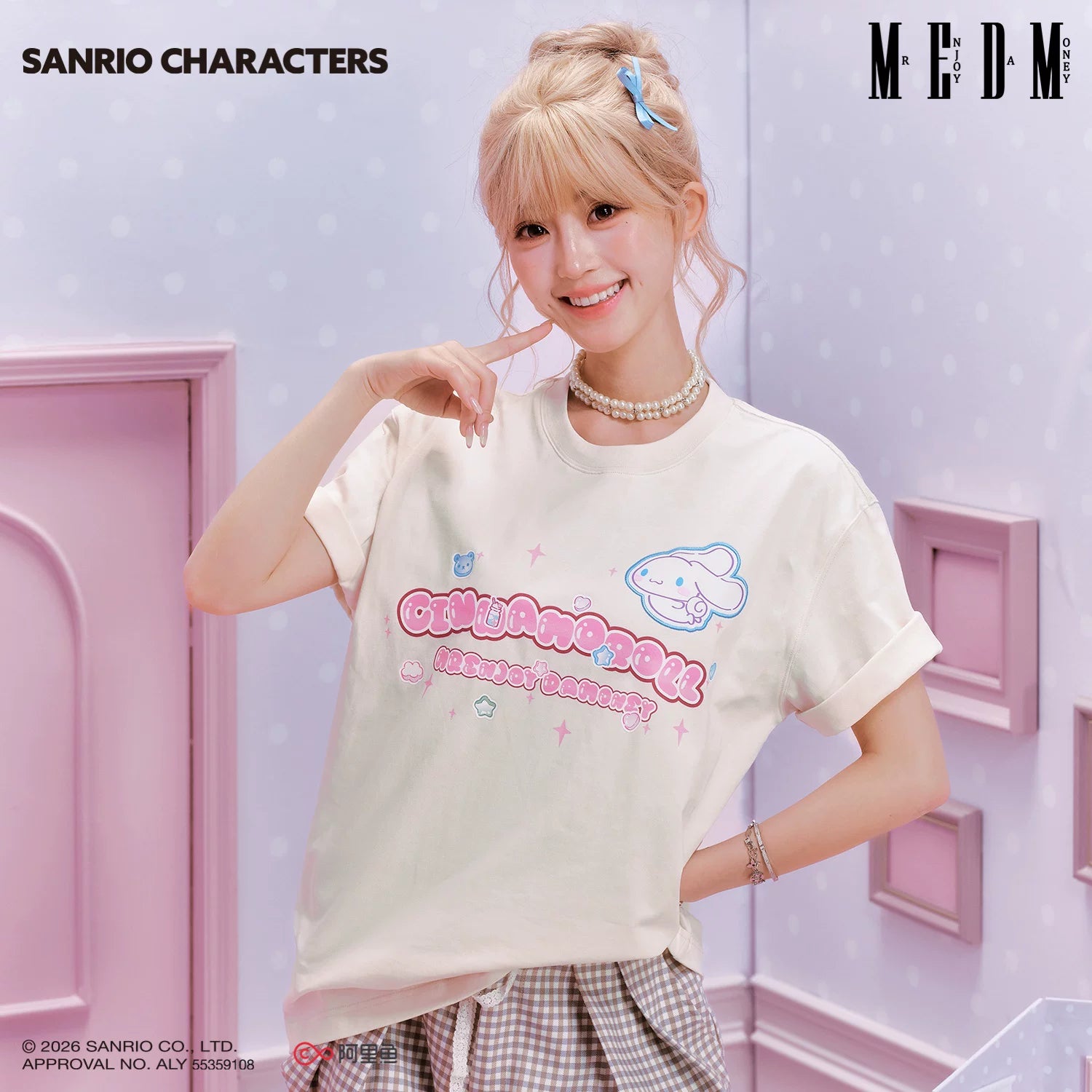 MEDM × Sanrio Family Series Candy Burst Logo Printed Casual Round Neck Short Sleeve Cute Style T-shirt for Women