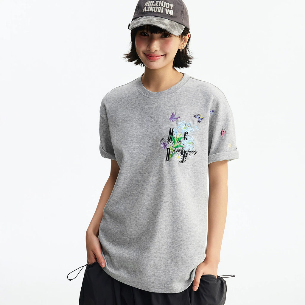 MEDM butterfly wrapped magnolia flower three-dimensional embroidery casual round neck short sleeved trendy simple loose couple T-shirt summer