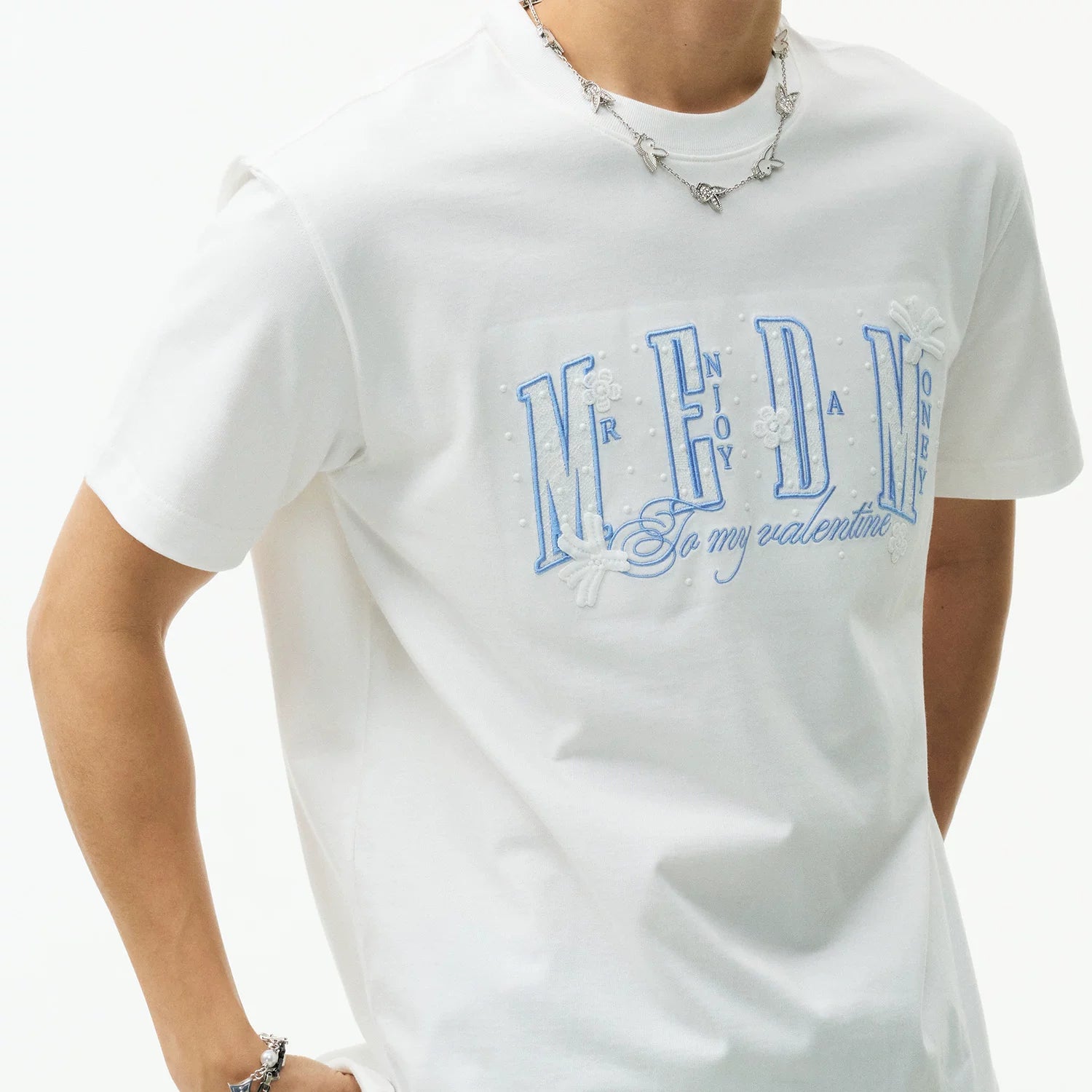 MEDM lace floral chest 3D embroidered logo casual round neck T-shirt trendy loose couple short sleeved summer