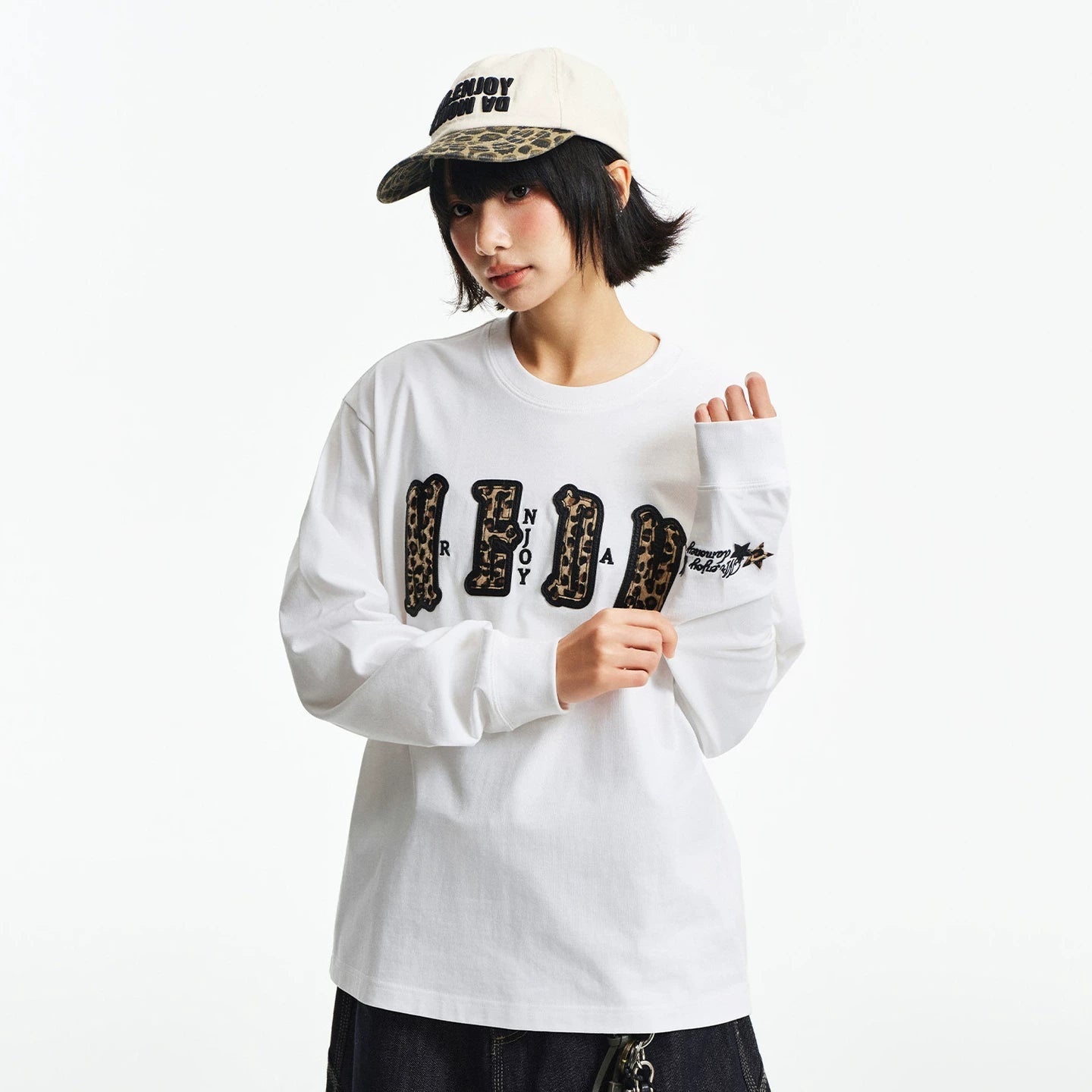MEDM double-layer leather leopard print patch embroidered casual round neck long sleeved T-shirt trendy and versatile couple loose top