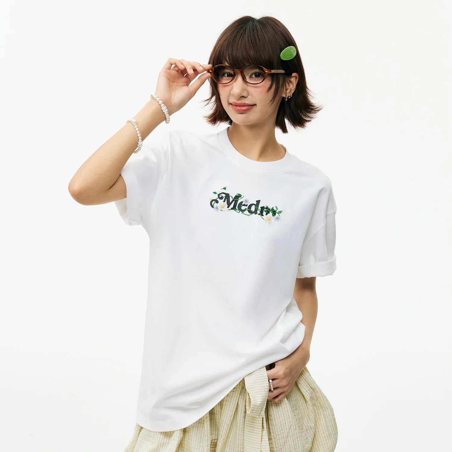 MEDM Light Embroidered Flower Casual Round Neck T-shirt American Street Versatile Letter Printed Loose Couple Short Sleeve