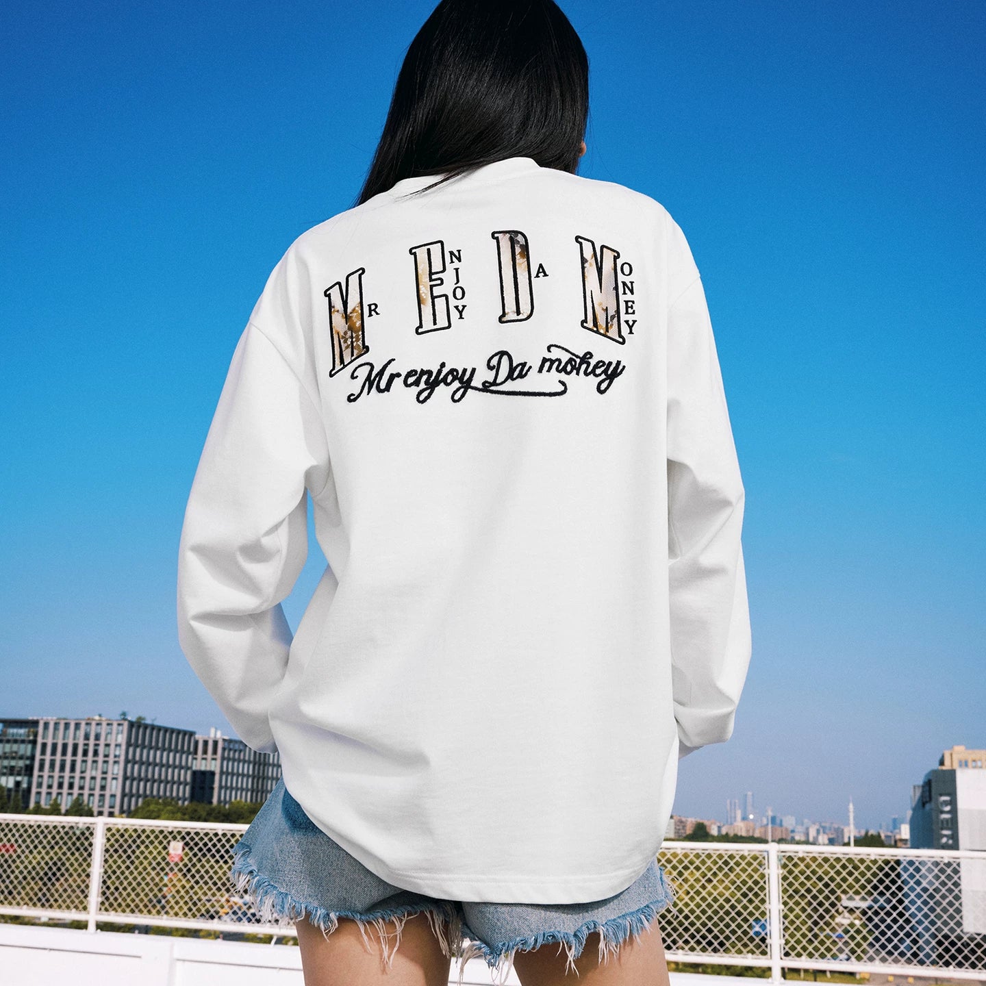 MEDM black and white solid color fire lace round neck loose long sleeved T-shirt new trendy brand versatile couple casual top