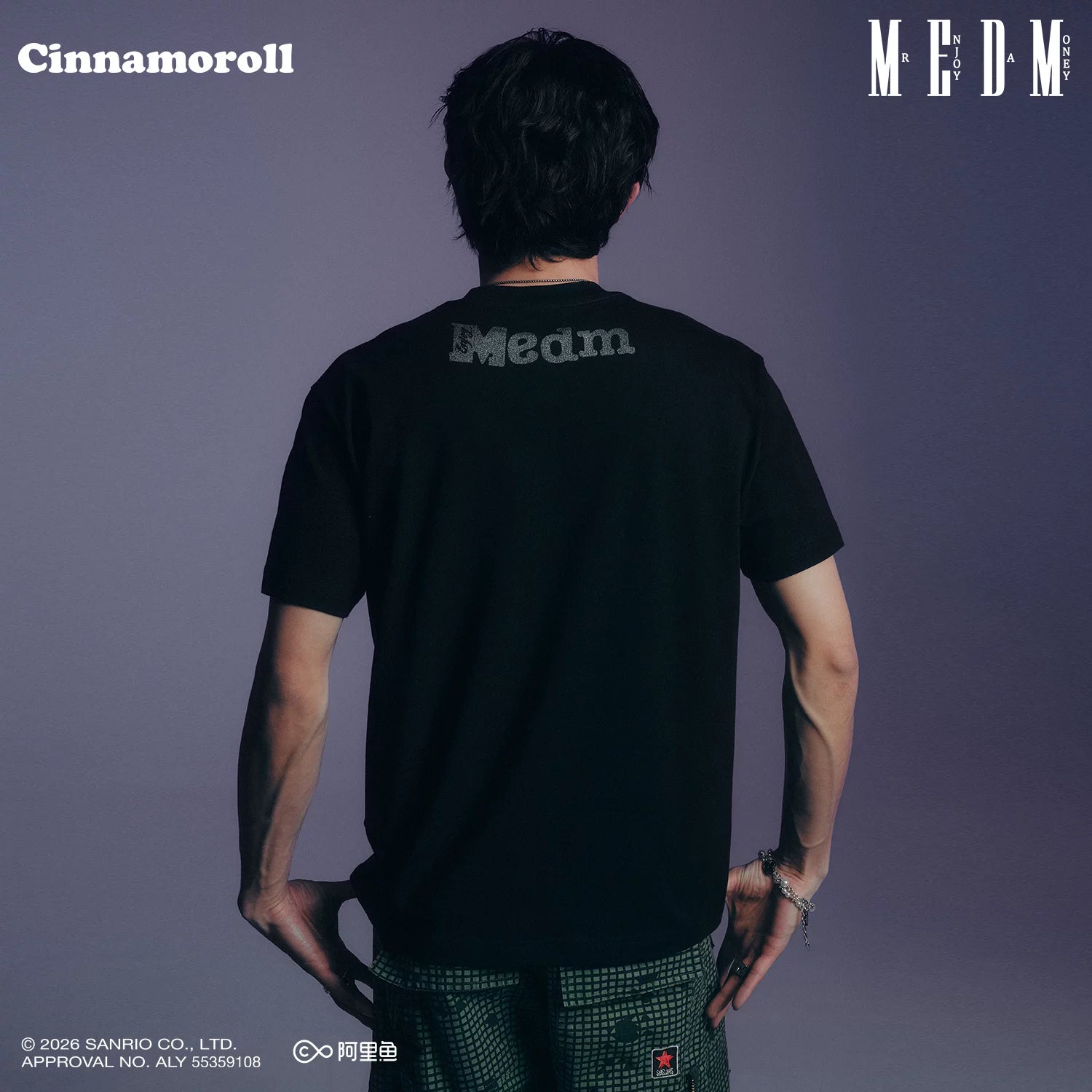 MEDM × Sanrio Family Series Sparkling Pink Gradient Big Ear Dog Pattern Casual Round Neck Short Sleeve Couple T-shirt Summer