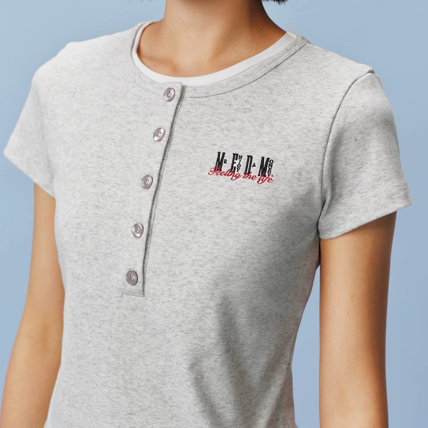 MEDM fake two Henry collar embroidered logo loose casual short sleeved slimming breathable versatile loose T-shirt for women
