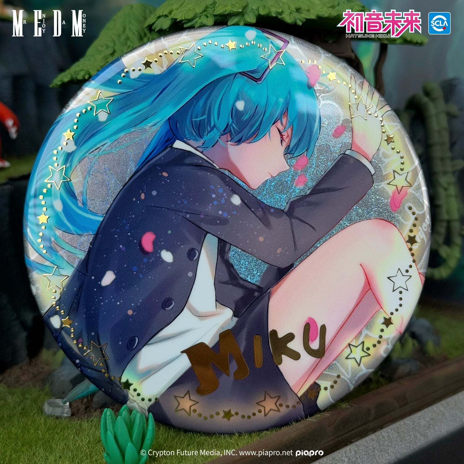 MEDMx Hatsune Miku co branded series surrounding large badges decorations hanging county badges