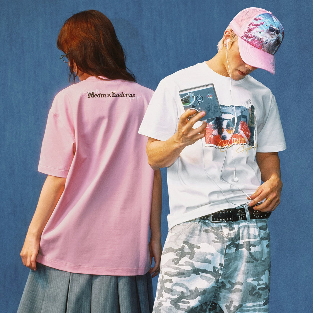 MEDMxYAD collaboration healing cute pet photo visual printing casual round neck T-shirt trendy couple short sleeved