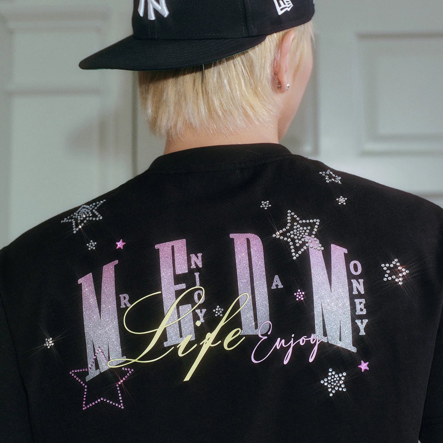 MEDM Sparkling Pink Star Hot Diamond Logo Casual Round Neck T-shirt American Street Versatile Loose Couple Short Sleeve Summer