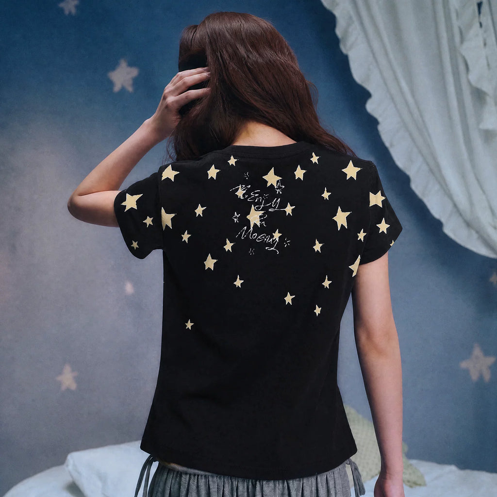 MEDM x Iria mailbox collaboration star snow girl print slim fit casual round neck short sleeved loose T-shirt for women