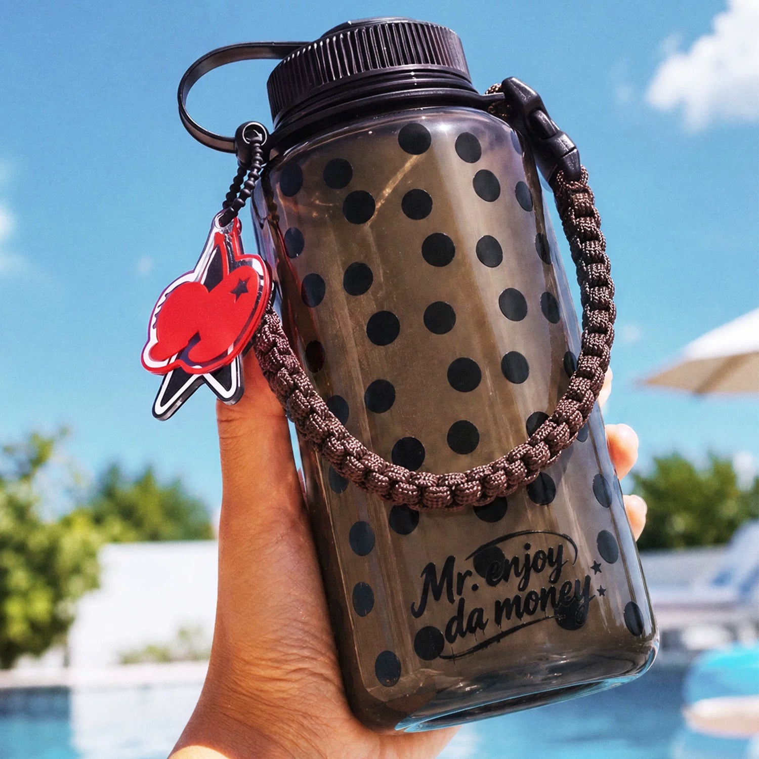 MEDM retro polka dot contrasting design graffiti transparent water cup double-layer acrylic portable high-value ton cup