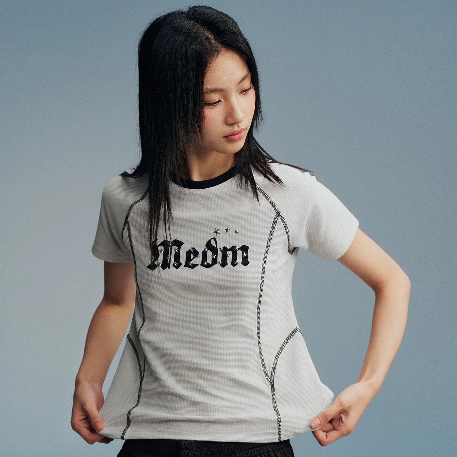 MEDM contrasting color reverse car curve starry sky casual short sleeved high street letter printed functional style loose T-shirt for women