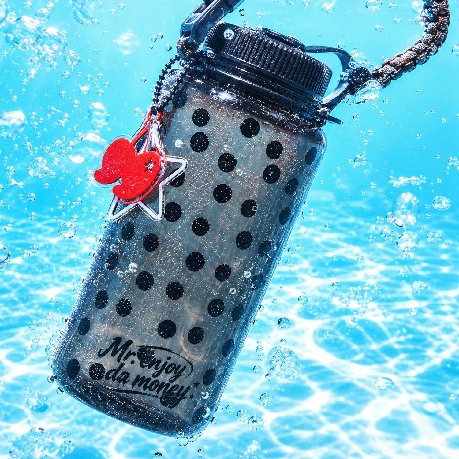 MEDM retro polka dot contrasting design graffiti transparent water cup double-layer acrylic portable high-value ton cup