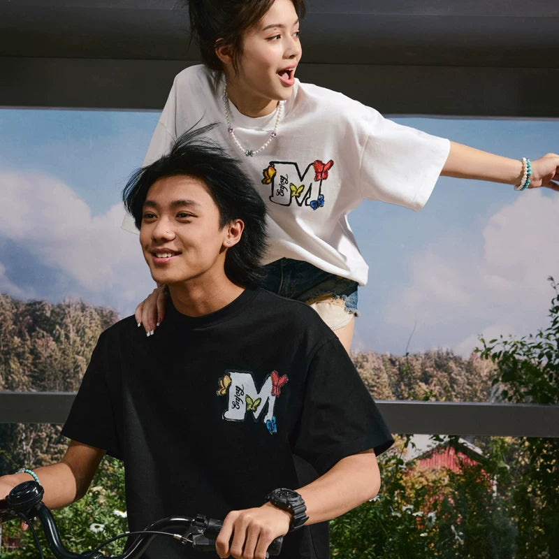 MEDMxNewsus collaboration butterfly garden walking short sleeved T-shirt for both men and women, summer trendy brand couple outfit T-shirt