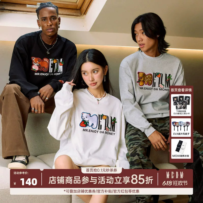 MEDM Capibala animal element small world long sleeved T-shirt for men's autumn loose casual couple versatile top
