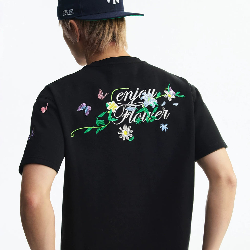MEDM butterfly wrapped magnolia flower three-dimensional embroidery casual round neck short sleeved trendy simple loose couple T-shirt summer
