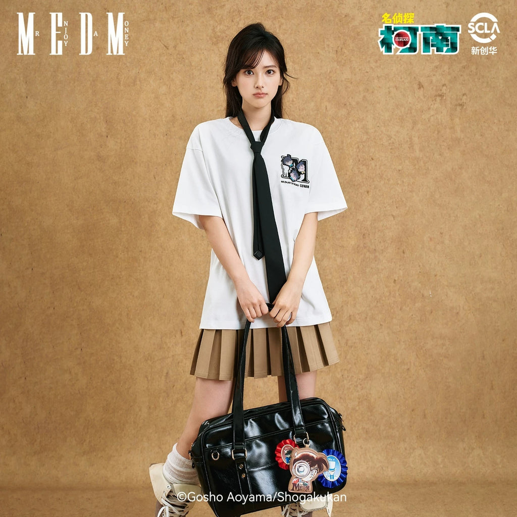 MEDMx Detective Conan Collaboration Basic Simple Anime Velcro Casual Short Sleeve Versatile Couple T-shirt Summer