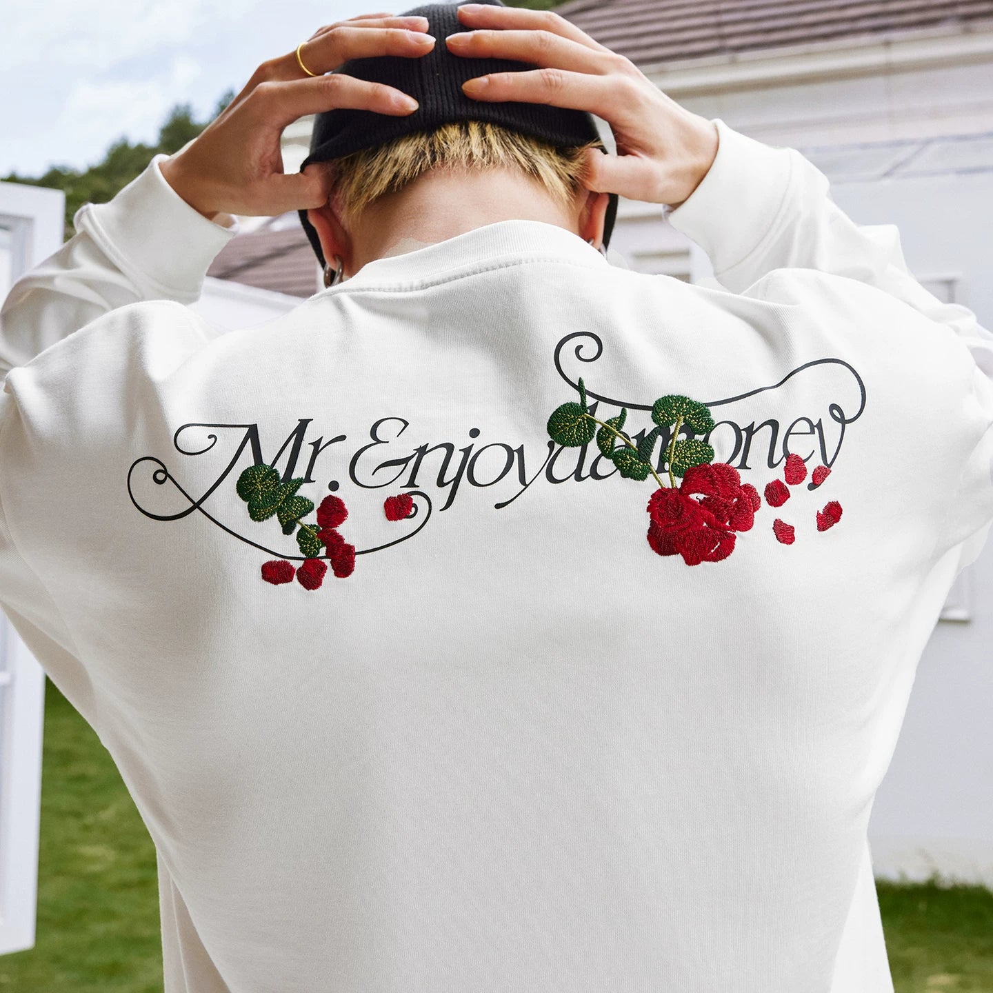 MEDM Multi Color Large M Natural Plant Flower Round Neck Long Sleeve T-shirt 2025 New Versatile Casual Couple Base Shirt