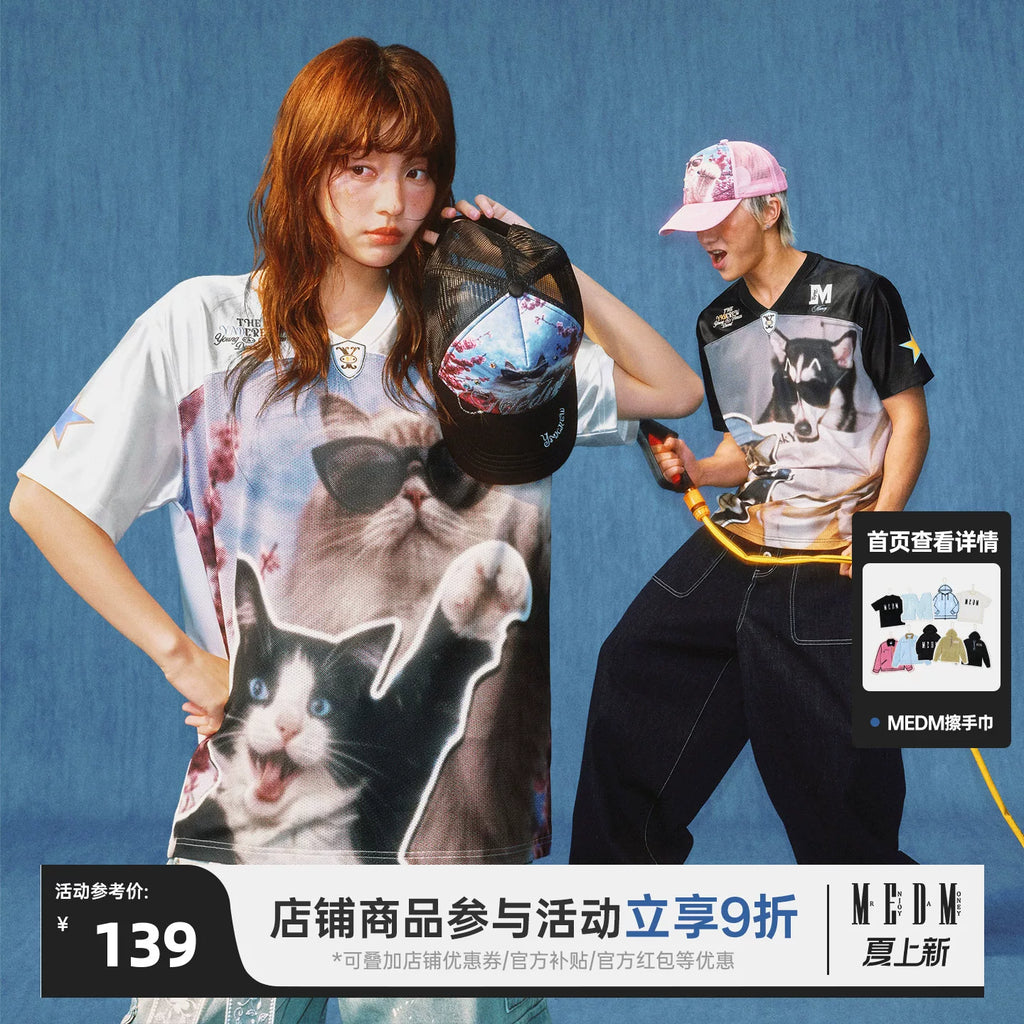 MEDMxYAD collaboration healing cute pet photography print casual short sleeved football suit American retro couple T-shirt summer