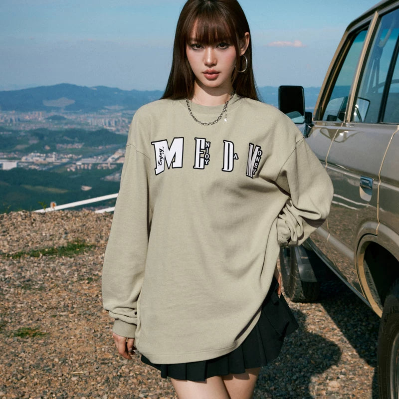 MEDM Waffle round neck sweatshirt for men in autumn, new American fashion brand retro loose fit, versatile for couples, casual long sleeved