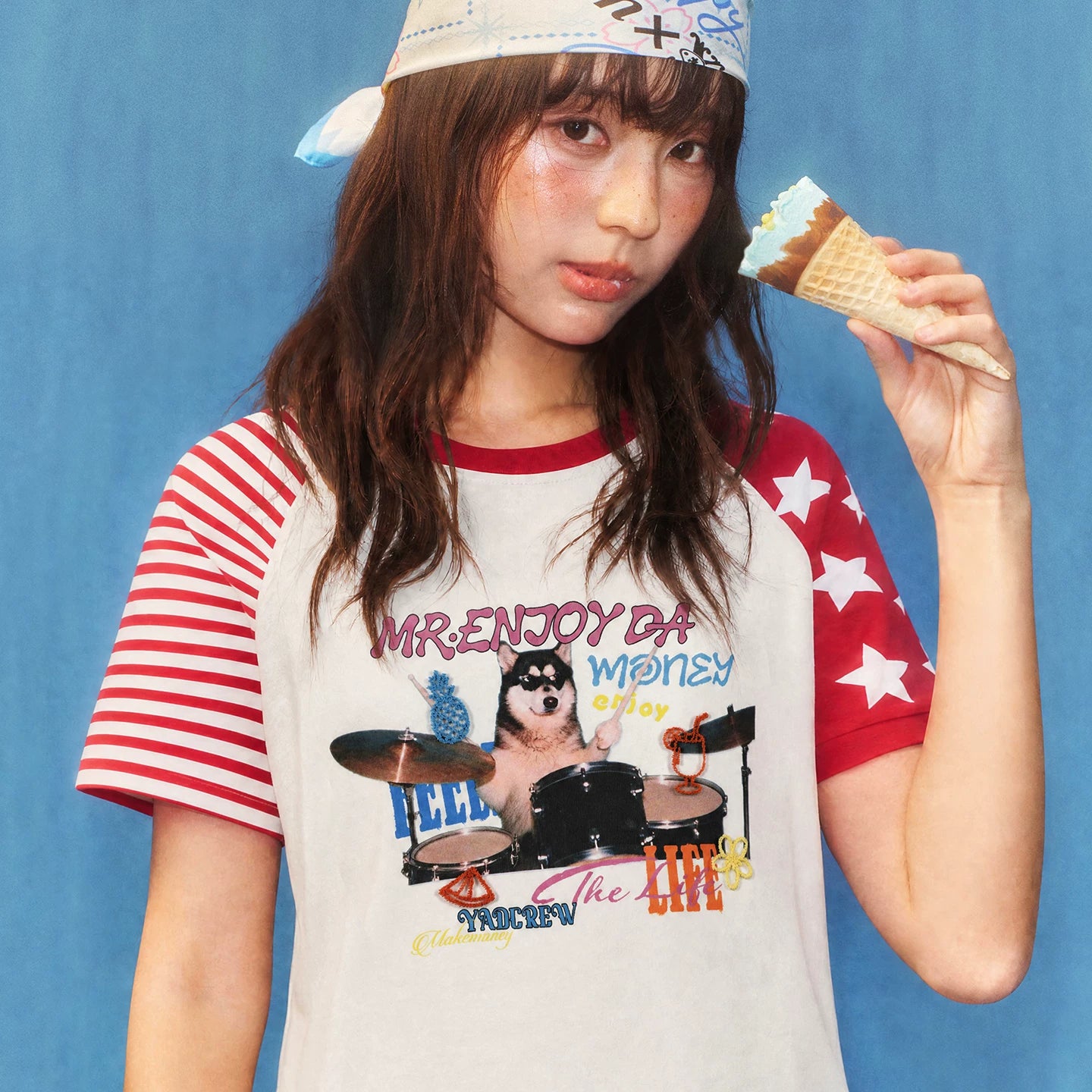 MEDMxYAD co branded cat and dog battle print pattern shoulder T-shirt cute letters three-dimensional loose short sleeved women